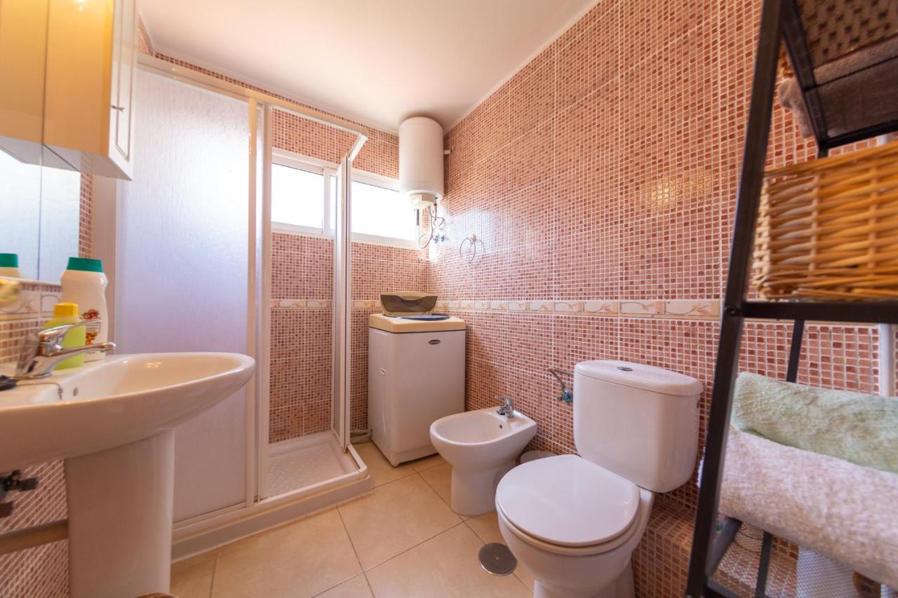 Apartamento En Sur Y Sol Los Cristianos Los Cristianos  Exterior photo