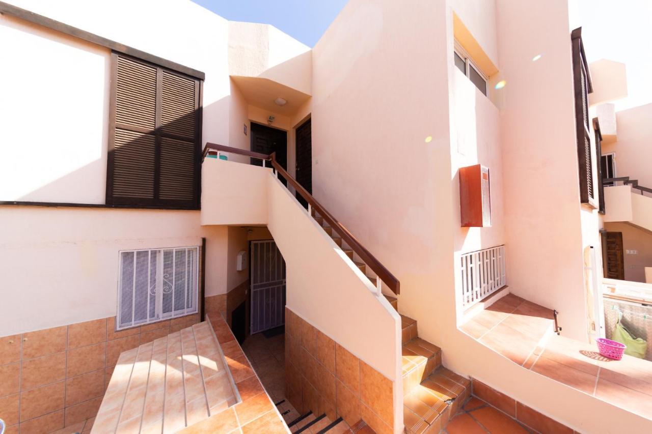 Apartamento En Sur Y Sol Los Cristianos Los Cristianos  Exterior photo
